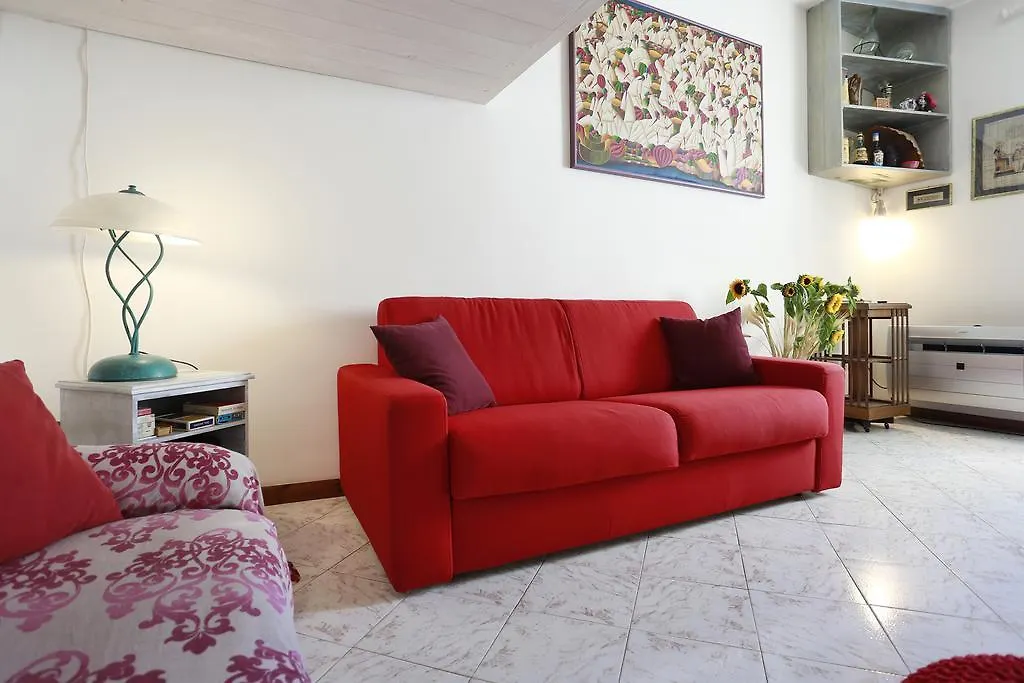Oltrarno Home Silvia Florence 0*,  Italy